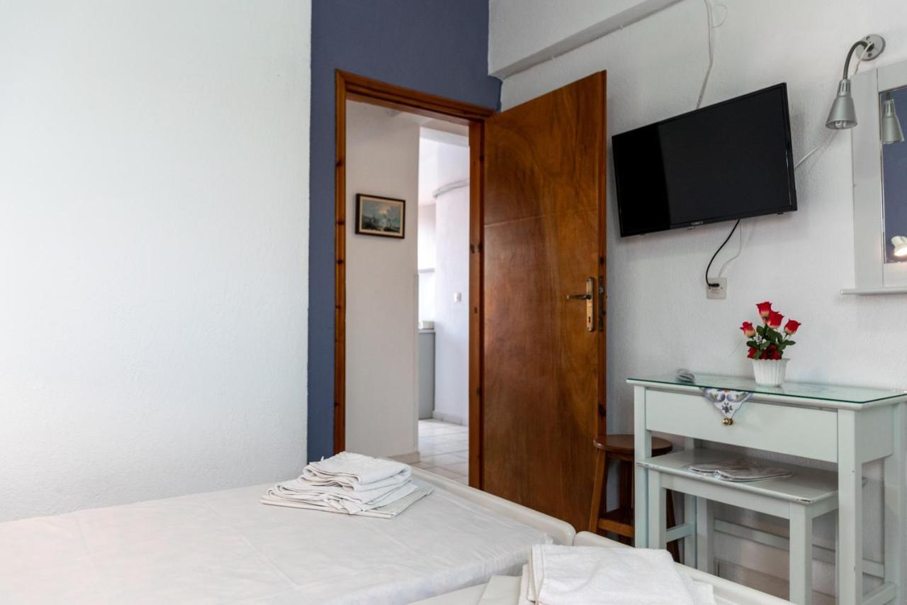 Hotel Sarikas โปไลโครโน ภายนอก รูปภาพ