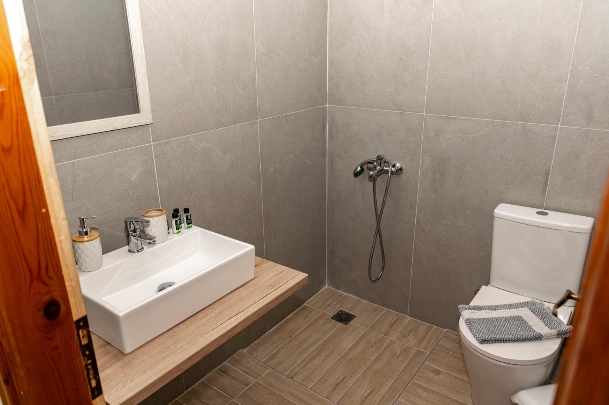 Hotel Sarikas โปไลโครโน ห้อง รูปภาพ